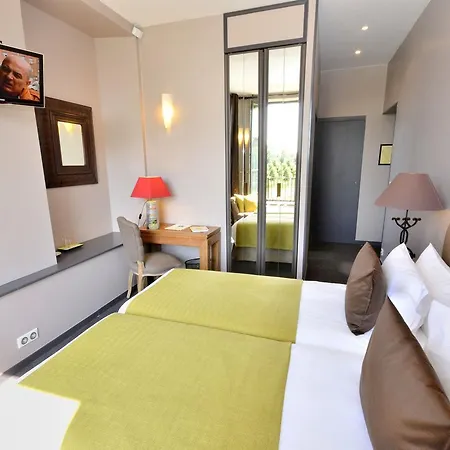 Du Chateau Bleu 3* Tremblay-en-France