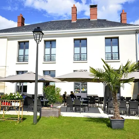 Hotel Du Chateau Bleu 3*