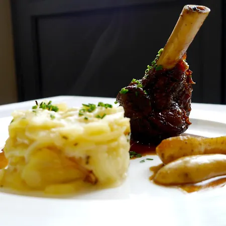 Hotel Du Chateau Bleu 3*